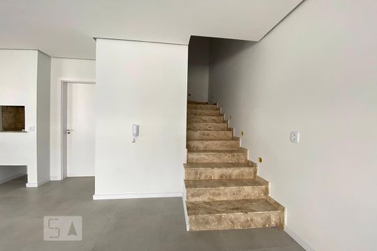 Escada de casa de condomínio à venda com 3 quartos, 108m² em Pátria Nova, Novo Hamburgo