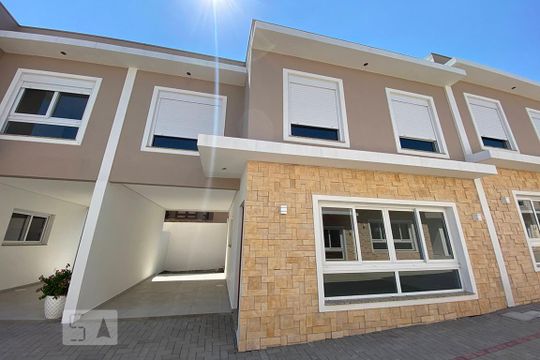 Fachada da Casa de casa de condomínio à venda com 3 quartos, 108m² em Pátria Nova, Novo Hamburgo