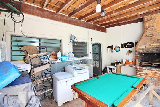 Lavanderia de casa à venda com 2 quartos, 181m² em Anchieta, São Bernardo do Campo