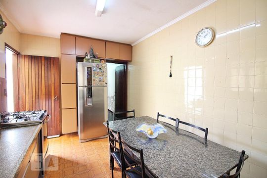 Cozinha de casa à venda com 2 quartos, 181m² em Anchieta, São Bernardo do Campo