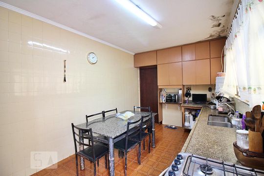 Cozinha de casa à venda com 2 quartos, 181m² em Anchieta, São Bernardo do Campo
