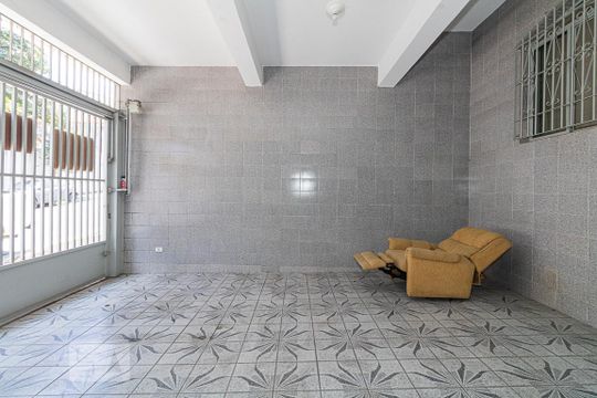 Garagem de casa à venda com 3 quartos, 180m² em Vila Maria Alta, São Paulo