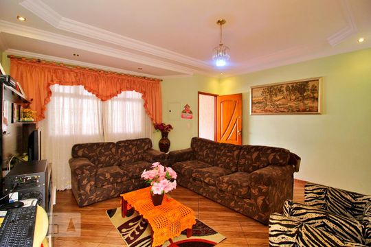 Sala de casa à venda com 3 quartos, 162m² em Utinga, Santo André