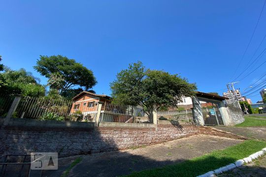 Fachada de casa à venda com 2 quartos, 75m² em Centro, Novo Hamburgo