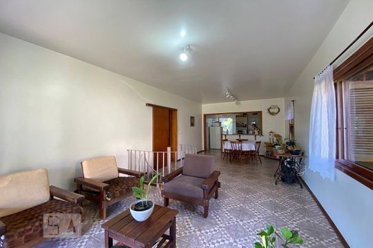 Sala de casa à venda com 2 quartos, 75m² em Centro, Novo Hamburgo