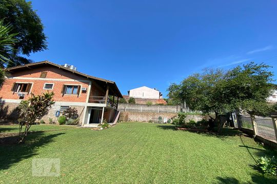 Área Externa de casa à venda com 2 quartos, 75m² em Centro, Novo Hamburgo