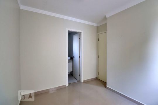Quarto Suíte de apartamento para alugar com 2 quartos, 58m² em Campestre, Santo André