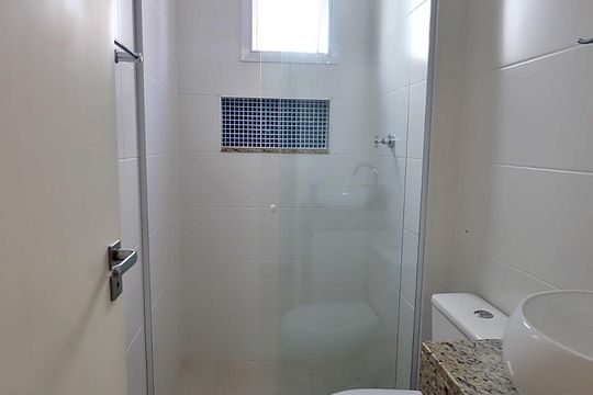 Banheiro Social de apartamento para alugar com 2 quartos, 58m² em Campestre, Santo André
