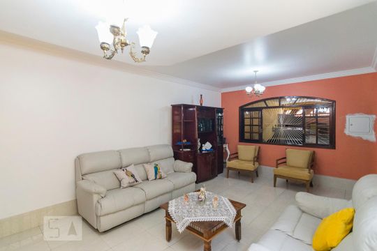 Sala de casa para alugar com 4 quartos, 198m² em Parque Erasmo Assunção, Santo André