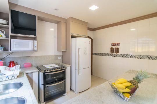 Cozinha de casa para alugar com 4 quartos, 198m² em Parque Erasmo Assunção, Santo André