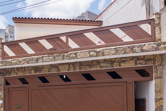 Fachada de casa para alugar com 4 quartos, 198m² em Parque Erasmo Assunção, Santo André