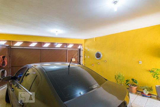 Garagem de casa para alugar com 4 quartos, 198m² em Parque Erasmo Assunção, Santo André