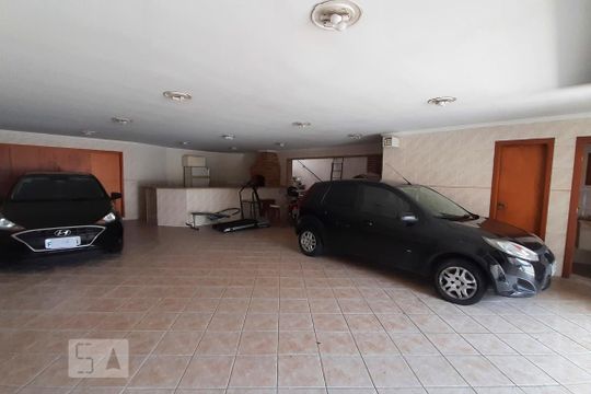 Garagem de casa à venda com 4 quartos, 460m² em Vila Lúcia, São Paulo