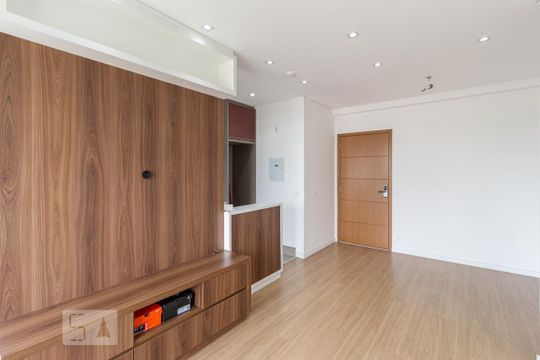 Sala de apartamento à venda com 2 quartos, 63m² em Centro, Osasco