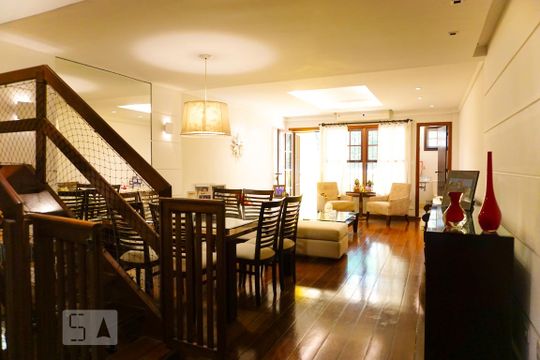 Casa de Condomínio para alugar com 4 quartos, 263m² em Barra da Tijuca, Rio de Janeiro