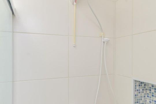 Banheiro de kitnet/studio para alugar com 1 quarto, 30m² em Bela Vista, São Paulo