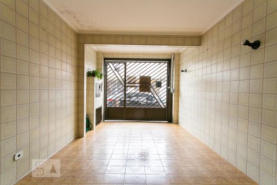 Garagem de casa à venda com 3 quartos, 138m² em Vila Gomes Cardim, São Paulo