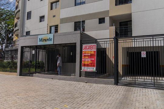 Fachada de apartamento para alugar com 2 quartos, 40m² em Cidade Patriarca, São Paulo