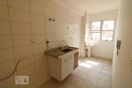 Cozinha de apartamento para alugar com 2 quartos, 55m² em Vila Prudente, São Paulo