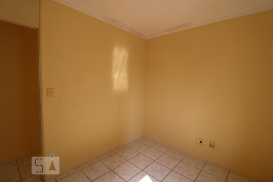 Quarto 1 de apartamento para alugar com 2 quartos, 55m² em Vila Prudente, São Paulo