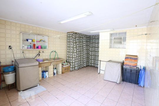 Área de Serviço de casa à venda com 4 quartos, 300m² em Parque Artur Alvim, São Paulo