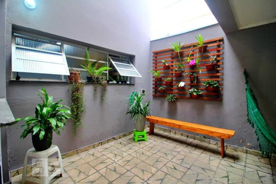 Quintal de casa à venda com 3 quartos, 250m² em Vila Alice, Santo André