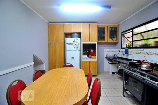 Cozinha de casa à venda com 3 quartos, 250m² em Vila Alice, Santo André