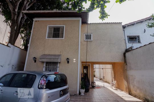 Fachada de casa à venda com 5 quartos, 550m² em Vila Monumento, São Paulo