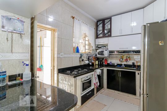 Cozinha de casa à venda com 5 quartos, 550m² em Vila Monumento, São Paulo