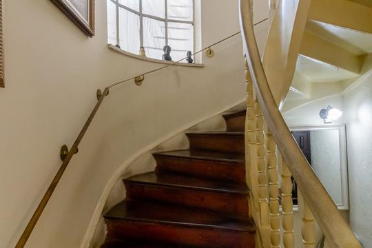 Escadas Para os Quartos de casa à venda com 5 quartos, 550m² em Vila Monumento, São Paulo