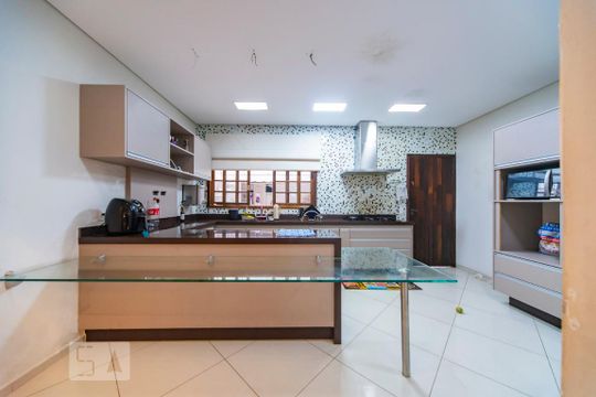 Cozinha  de casa para alugar com 4 quartos, 340m² em Vila Scarpelli, Santo André