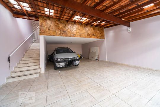 Garagem de casa para alugar com 4 quartos, 340m² em Vila Scarpelli, Santo André