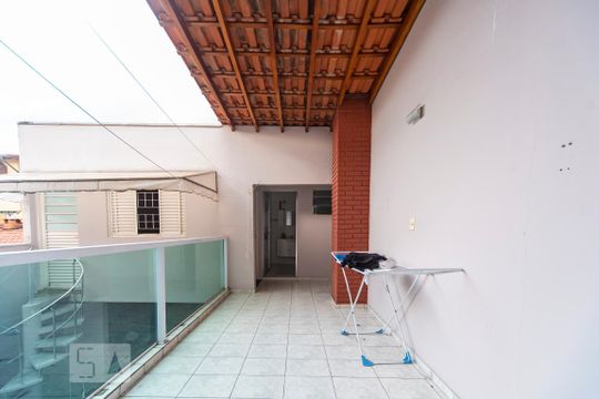 Varanda do Quarto 3 de casa para alugar com 4 quartos, 340m² em Vila Scarpelli, Santo André