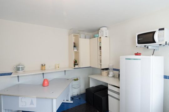 Cozinha de casa para alugar com 2 quartos, 170m² em Jardim do Mar, São Bernardo do Campo