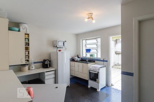 Cozinha de casa para alugar com 2 quartos, 170m² em Jardim do Mar, São Bernardo do Campo