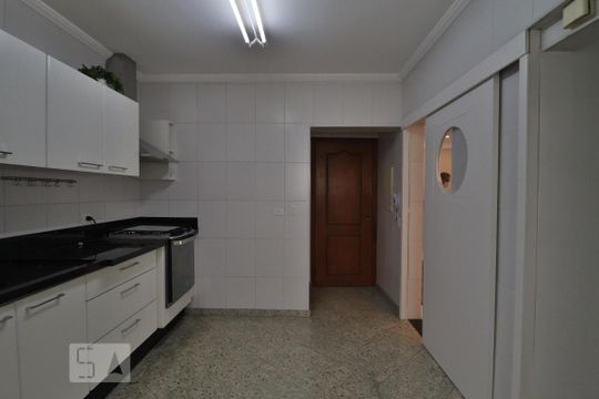 Cozinha de apartamento à venda com 2 quartos, 105m² em Perdizes, São Paulo