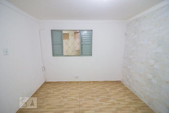 Quarto de casa à venda com 1 quarto, 40m² em Vila Gomes, São Paulo