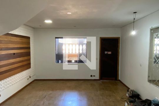 Sala de casa à venda com 2 quartos, 77m² em Vila do Encontro, São Paulo