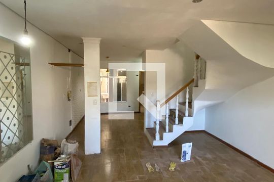 Sala de casa à venda com 2 quartos, 77m² em Vila do Encontro, São Paulo