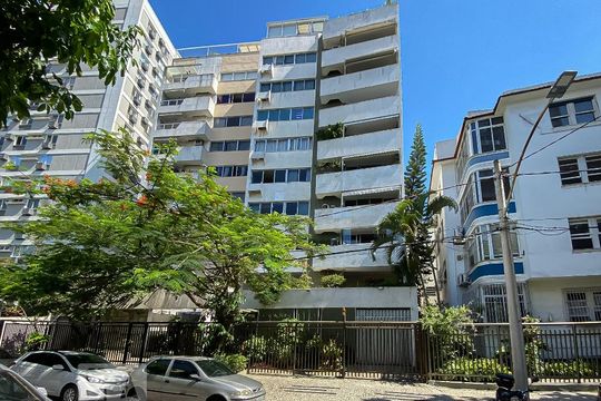 Fachada de apartamento para alugar com 4 quartos, 192m² em Leblon, Rio de Janeiro