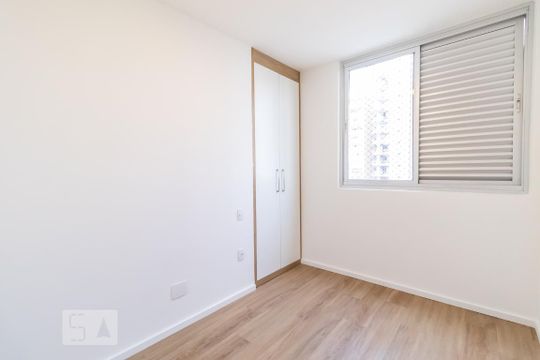 Quarto 1 de apartamento à venda com 2 quartos, 86m² em Pinheiros, São Paulo