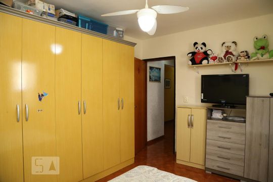 Quarto 3  de casa à venda com 4 quartos, 200m² em Vila Sônia, São Paulo