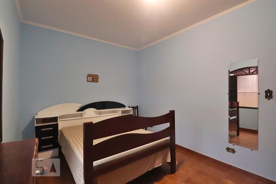 Quarto 1 de casa à venda com 3 quartos, 224m² em Jardim Ana Maria, Santo André