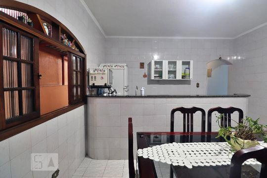 Cozinha de casa à venda com 3 quartos, 224m² em Jardim Ana Maria, Santo André