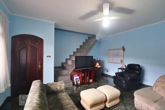Sala de casa à venda com 3 quartos, 224m² em Jardim Ana Maria, Santo André