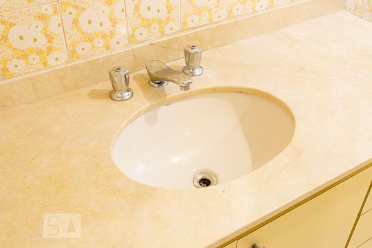 Pia do Banheiro da Suite de apartamento para alugar com 3 quartos, 126m² em Paraíso, São Paulo