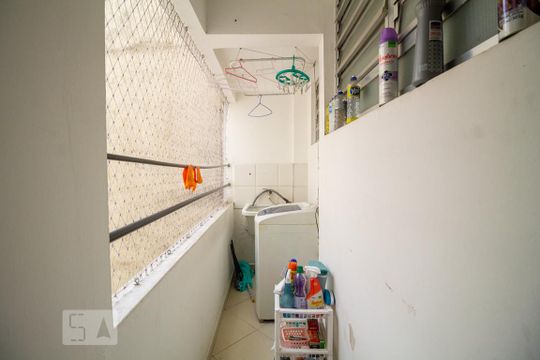 Lavanderia  de apartamento para alugar com 1 quarto, 67m² em Liberdade, São Paulo