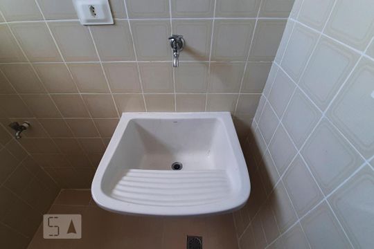 Lavanderia de apartamento à venda com 2 quartos, 50m² em Vila Antonieta, São Paulo