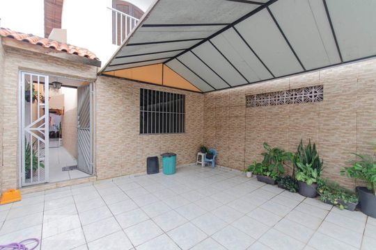Garagem de casa à venda com 3 quartos, 200m² em Vila Buenos Aires, São Paulo