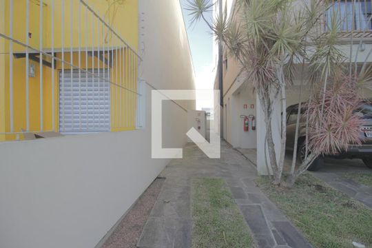 Área externa de apartamento à venda com 2 quartos, 70m² em Centro, Canoas